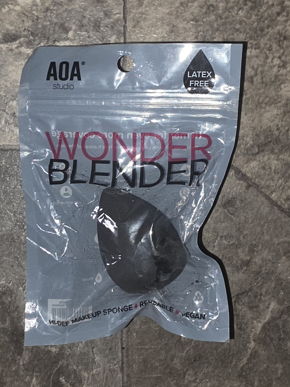 AOA Studio Black Wonder Blender Latex-Free Makeup Sponge BNIB